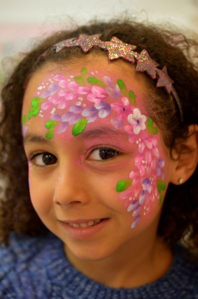 Flower Face Painting